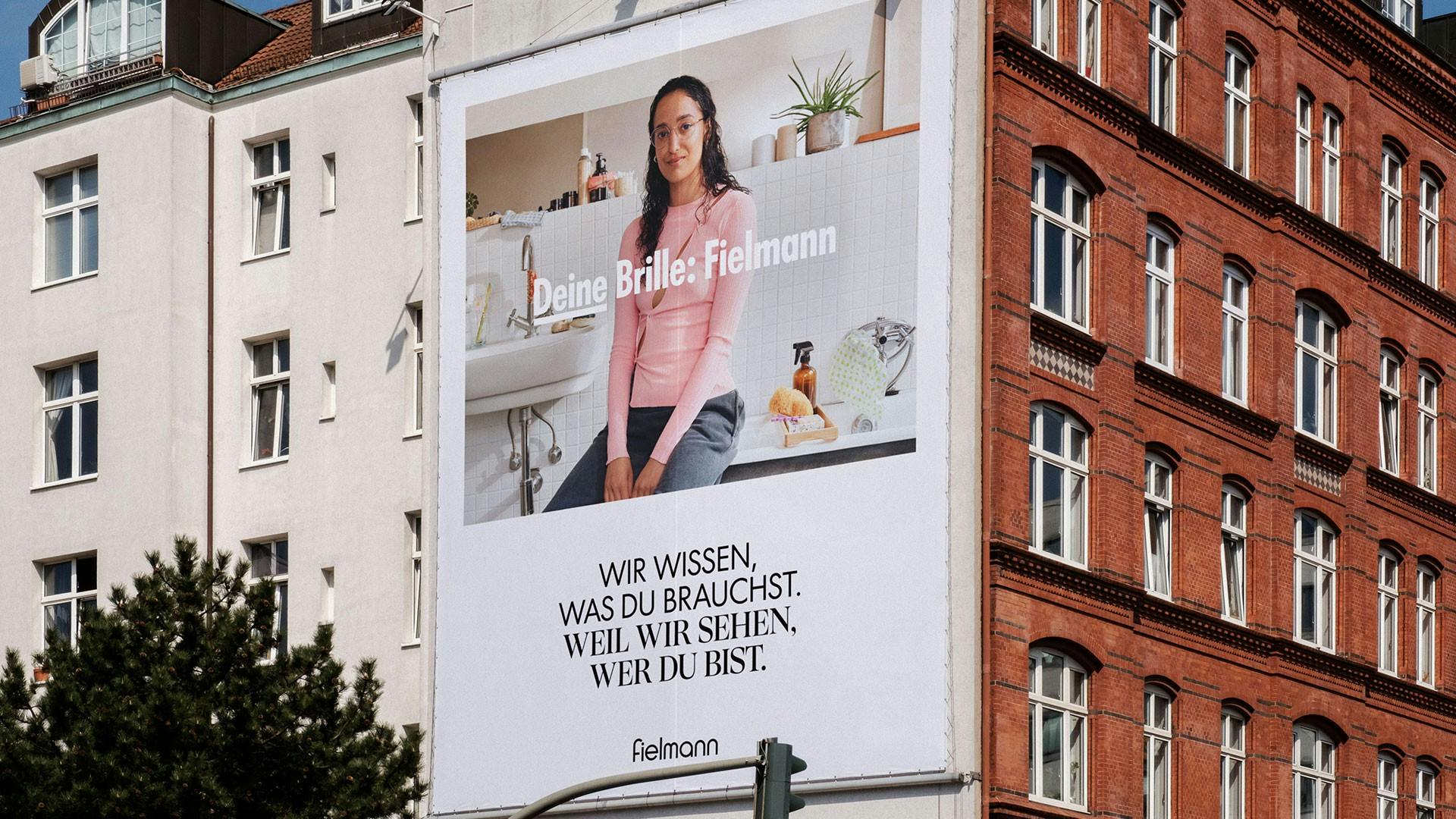 Deine Brille: Fielmann Billboard